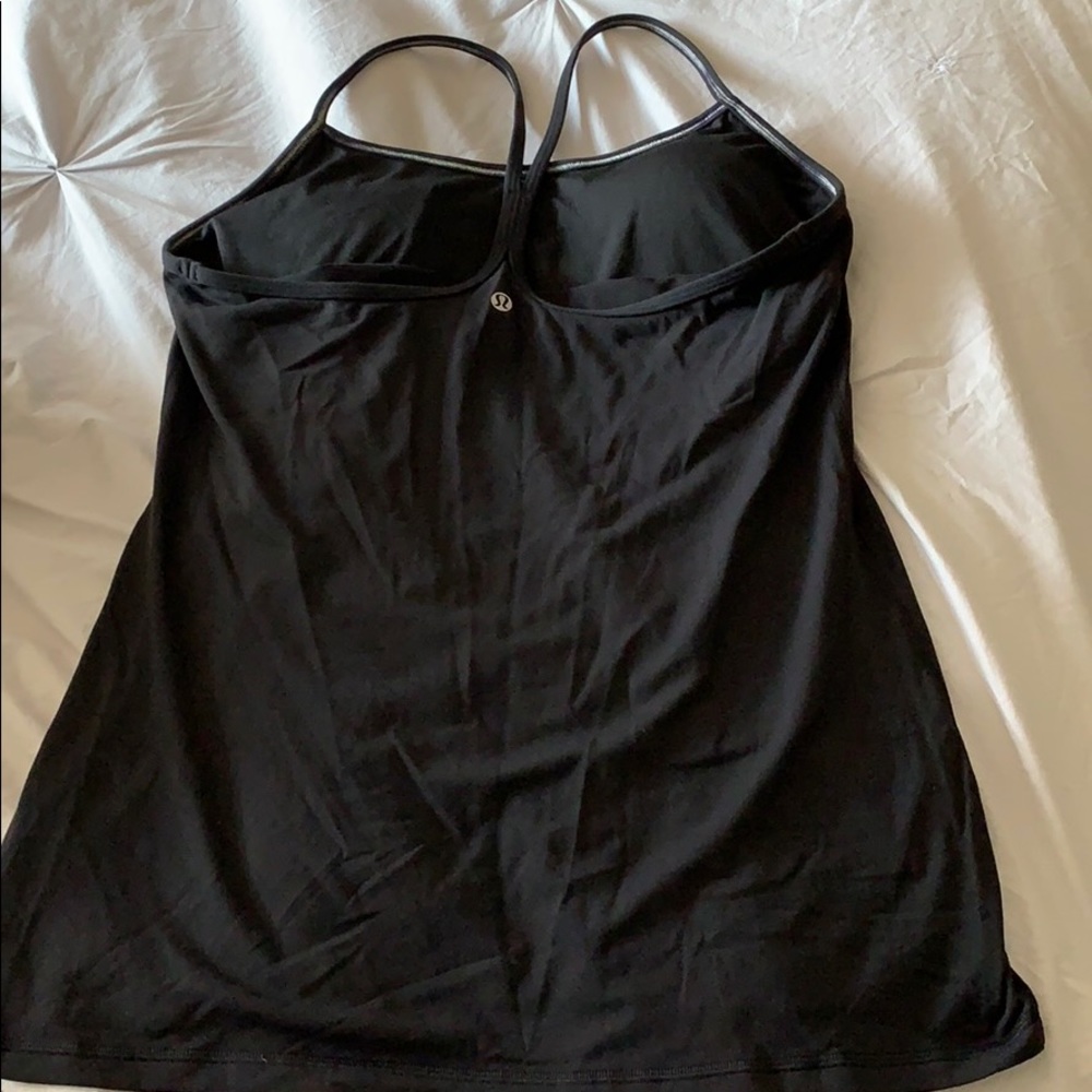 Lululemon workout top